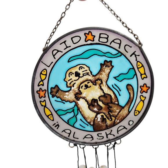 VTG ALASKA STAINED GLASS WIND CHIME OTTER SOUVENIR KEEPSAKE PATIO GARDEN DECK - Picture 1 of 5
